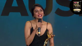 GNT-IWMBuzz Digital Awards: Dolly Singh’s Winning Moment