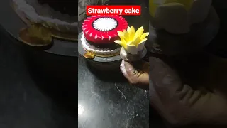 strawberry cake#cake #ytshorts #shortvideo #funny #easy #funny #banana #cakecake#animated