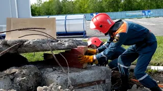 В Камчатском спасательном центре МЧС России открылcя лагерь «Юный спасатель-пожарный»