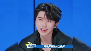 20220828 沸腾校园宣传蔡徐坤 - Cai Xu Kun - Thái Từ Khôn tại sân trường sôi động 🌹