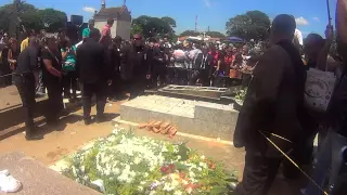 sepultamento de José Rico.04.03.2015
