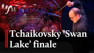 Tchaikovsky’s glorious ‘Swan Lake’ Finale – with fireworks! | Classic FM Live