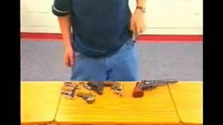 Student carries 13 guns in his pants, including a shotgun