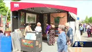 Woman honors late husband by selling art at Festival of the Arts