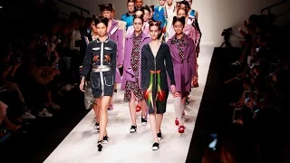 Shanghai Fashion Week Showcases China’s Homegrown Talent