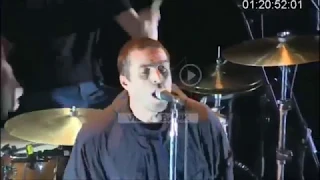 Liam Gallagher - Wall Of Glass (Live 118 Paris 2017) (video + soundborad)