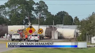 18 train cars derailed in Iberia Parish, area evacuated