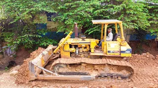 Great Team Work Fullvideo Land fill up Processing Dump truck with DOZER KOMATSU Push soil clear Land