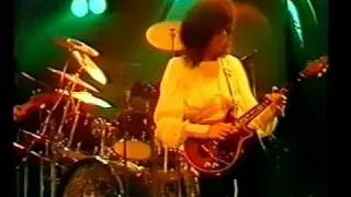 Queen - Death On Two Legs at Earl's Court 1977