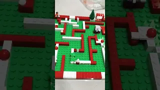 Building Lego Christmas Maze