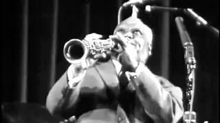 « Sweet Georgia Brown » par Sidney Bechet, T. Buckner, S. Price, V. Dickenson, R. Eldridge  (1958)