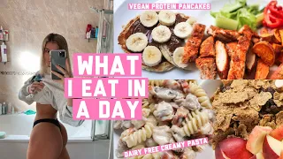 WHAT FOOD GROWS YOUR GLUTES? | WHAT I EAT IN A DAY *quick and easy meals*