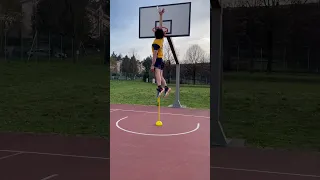 5’7 ft head at the Rim Jump! 😨