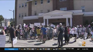Rally Held Against Plans To Turn Hotel In Jericho Into Homeless Shelter