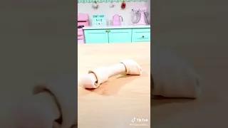 tiktok de mis pastelitos objeto o pastel ?