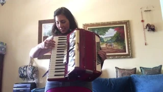 Minha Primeira Valsa, de Mário Mascarenhas - Aprendendo tocar acordeon.