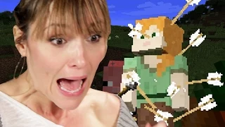 Moms Play Minecraft For The First Time