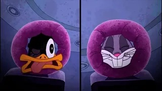 Bugs and Daffy having a massage