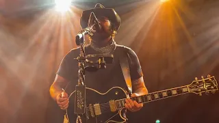 Randy Houser “Boots On”/“My Kinda’ Country” Live at The Paradise, Boston, December 12, 2019