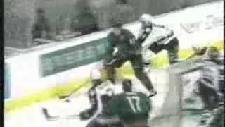 darian hatcher breaks roenick's jaw