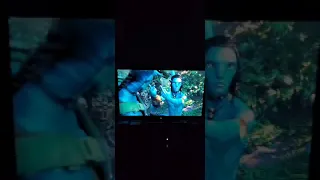 Avatar 2 The Way Of Water Middle Finger scene