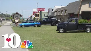 Car sales on side of the parkway will soon be banned in Pigeon Forge