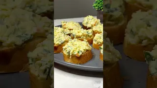 Бутерброды с копченым яйцом