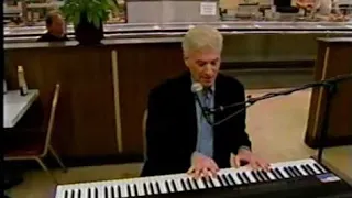 DENNIS DEYOUNG SERVES BREAKFAST DURING A STRANGE RADIO APPEARANCE IN 2000(BIZARRELY INSANE)