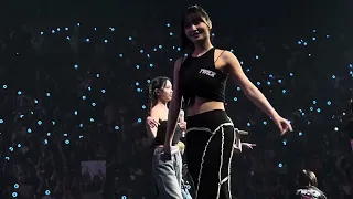 230702 [4K 60 FPS] Twice (트와이스) - 'Celebrate' FANCAM [READY TO BE 5TH TOUR TORONTO]