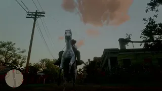 RDR2 - John harassing the good people of Saint Denis