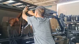 INSTALLING FRONT RUNNER SLIMLINE ROOFRACK ON TOYOTA LANDCRUISER 80 SERIES