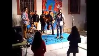 Ricardo Romero y Guitarra Alvaro Pasodoble No tengo un vientre comparsa de gines