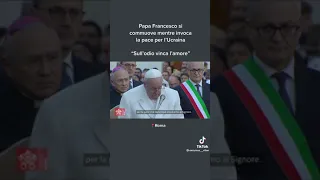 papa Francesco piange per il popolo ucraino, noi li abbiamo dimenticati