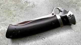 The Vallotton Sub-Hilt Knife -- one of Spyderco's biggest and baddest. #spyderco #edc #knife