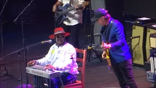 Joe Bonamassa &  Robert Randolph - Freeway Jam - Crossroads Guitar Festival - LA, CA - 9/24/2023