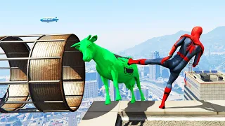 GTA 5 Animals Ragdolls Spider-Man vs Hulk Cow & Feeder Jumping Action Fails #270 (Funny Moment)