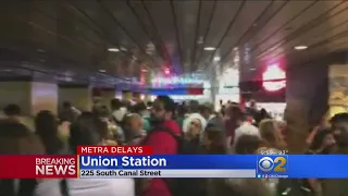 Commuter Gridlock At Union Station As Signal Problems Hit Metra Trains