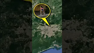 Девушка показала жо..у на Гугл Картах 🌎 #205 #shorts #googleearth #тайныземли