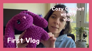 Cozy vibes and crochet 💖💖💖 First Vlog