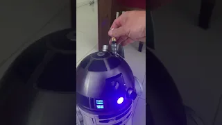 Deagostini R2-D2 lightsaber ejection