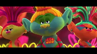 Trecillo- Reggaeton Trolls World Tour Dance Scene- J Balvin Mi Gente