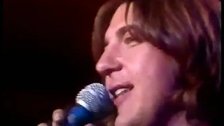 Three Dog Night Mama Told Me Not To Come Live 1973