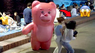 They have no Idea the Giant Bear will move. Craziest Reactions. The Giant Bear Prank  : Busan