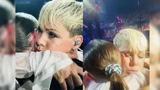 Pink Stops Concert To Hug Grieving Teen After Reading Sign That Mom Died