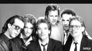 Huey Lewis & the News - Whole Lotta Lovin / Boys Are Back in Town