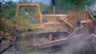 Bulldozer HD31 en acción - FiatAllis HD31 in action