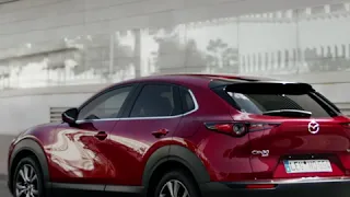 Nessuno prima di Mazda CX-30!