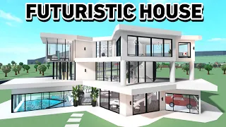 BUILDING A FUTURISTIC HOUSE IN BLOXBURG