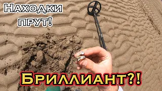 ТРИ КОЛЬЦА подряд! ДЖЕКПОТ! или ОБЛОМ? Пляжный поиск золота на острове с Deus 2