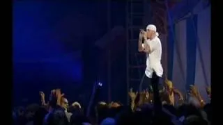 Eminem - Cleaning Out My Closet ( Live In Detroit )